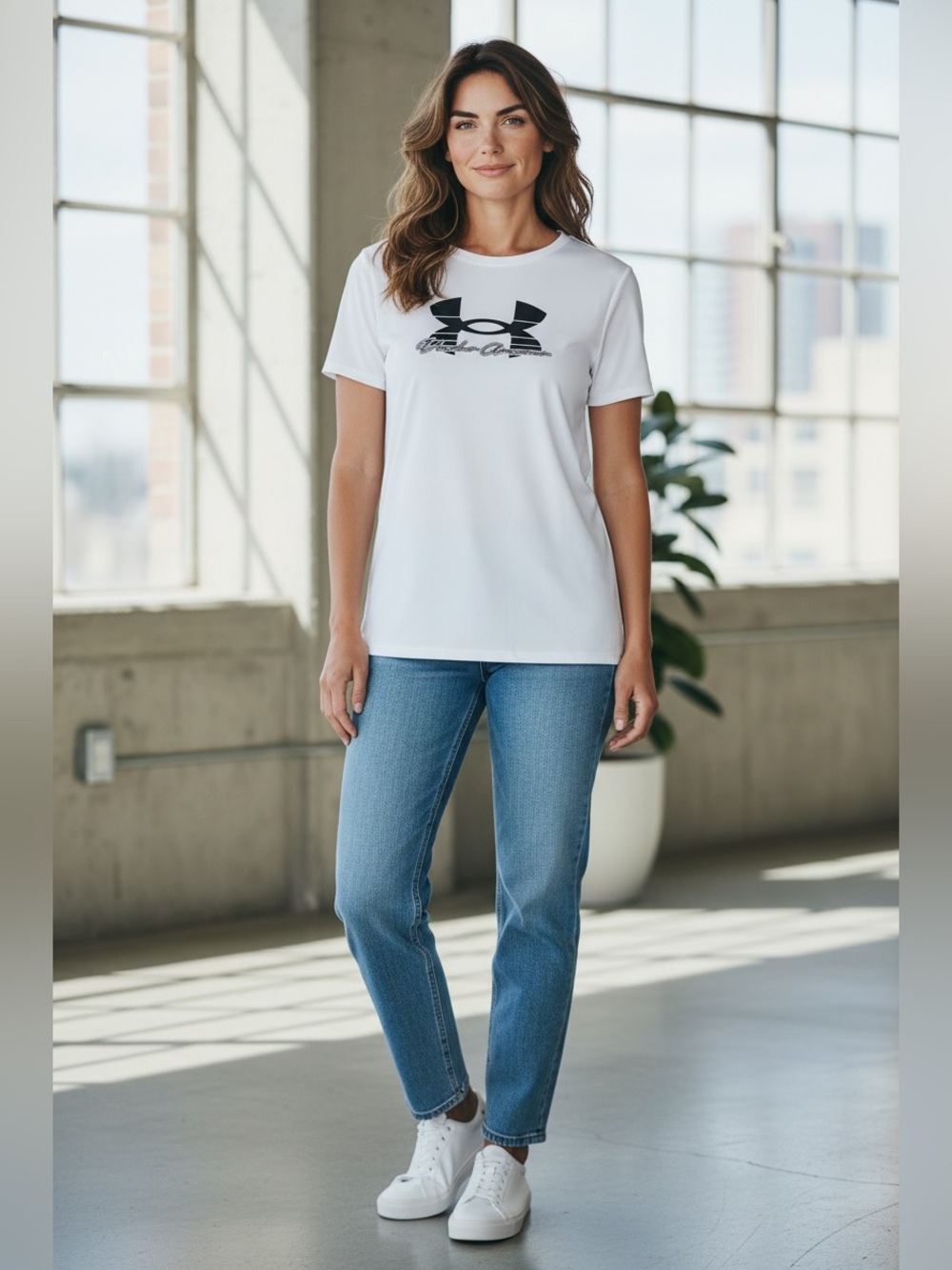 Under Armour White Short Sleeve Logo Tee with Black Graphic - Picture 2 of 2